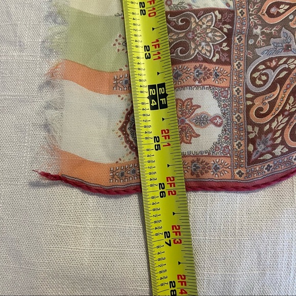 ETRO Paisley Long Scarf Pochette Wrap Multicolor Silk Lightweight 26”x64” Italy - Picture 9 of 12